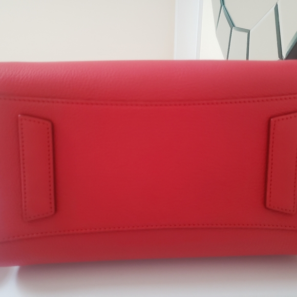 GIVENCHY ANTIGONA RED, Medium - Picture 4 of 8
